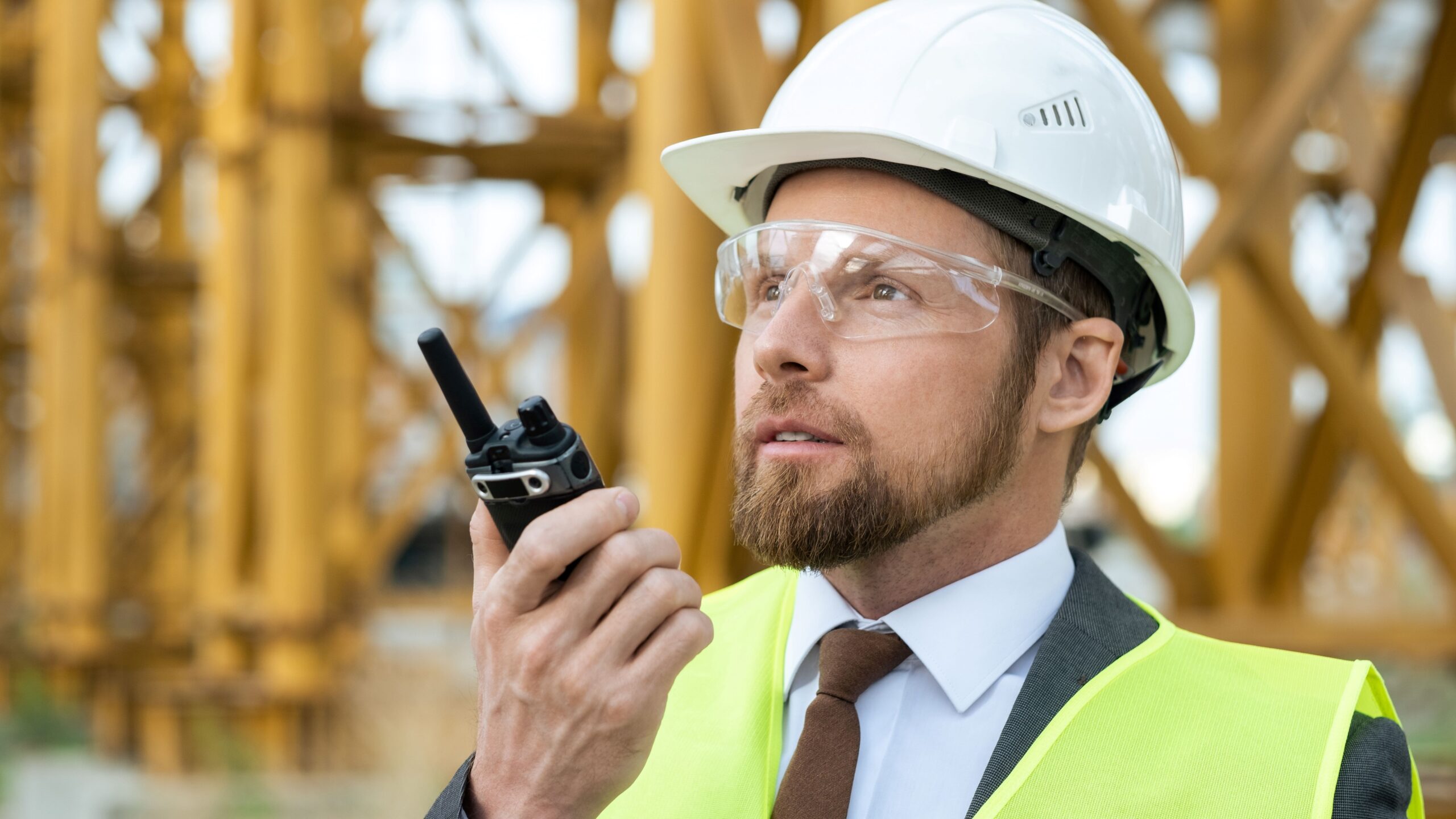 Using High-Decibel Devices for Quick Remote Communication